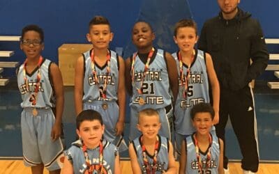 3rd Grade – 2nd Place Finish in Central AAU-Chicago Stats Friday Night League